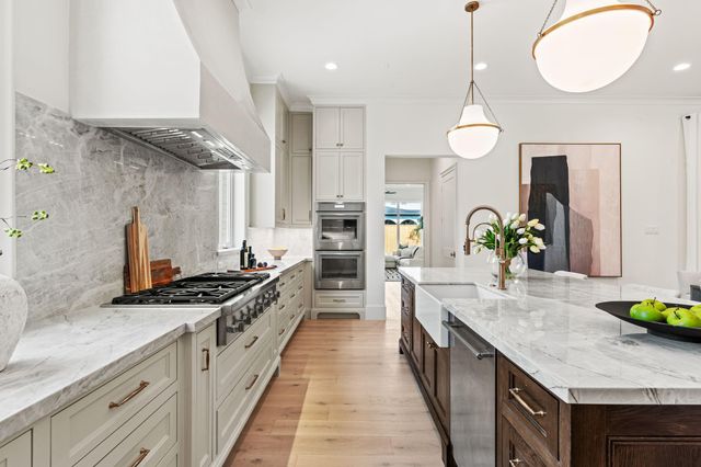 1426 Huge Oaks Street, Houston, TX 77055