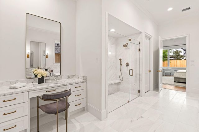 1426 Huge Oaks Street, Houston, TX 77055