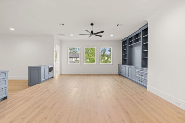 1426 Huge Oaks Street, Houston, TX 77055