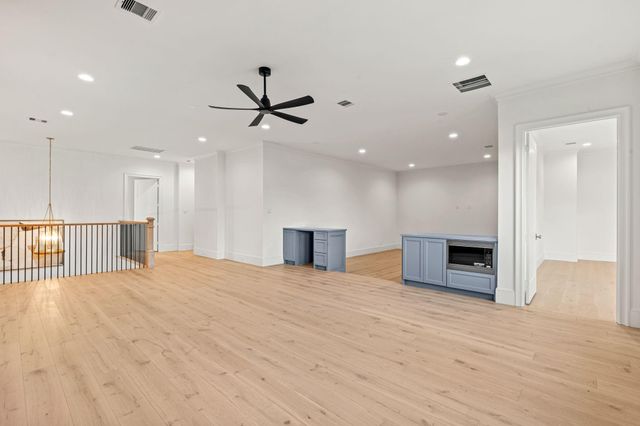 1426 Huge Oaks Street, Houston, TX 77055