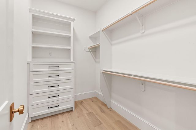 1426 Huge Oaks Street, Houston, TX 77055