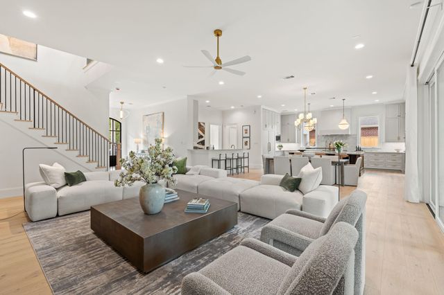 1426 Huge Oaks Street, Houston, TX 77055