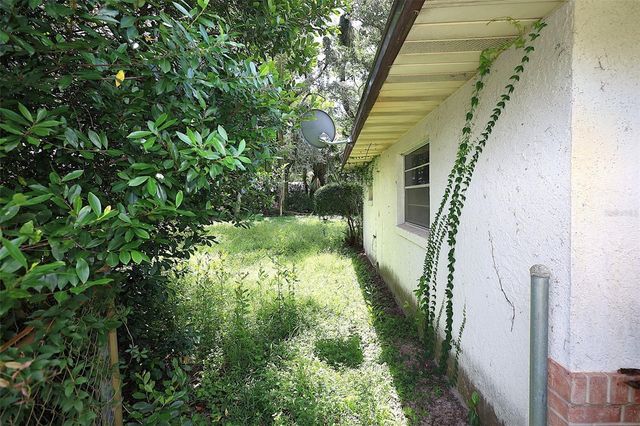 339 COLOMBA ROAD, Debary, FL 32713