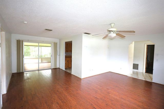 339 COLOMBA ROAD, Debary, FL 32713