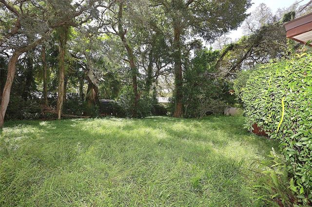 339 COLOMBA ROAD, Debary, FL 32713
