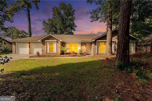 606 Tibet Avenue, Savannah, GA 31406