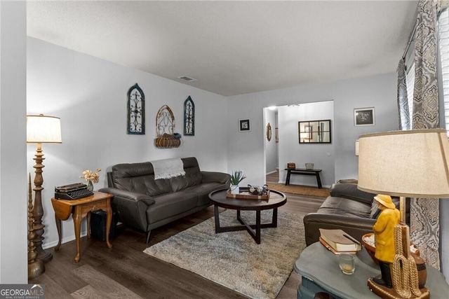 606 Tibet Avenue, Savannah, GA 31406