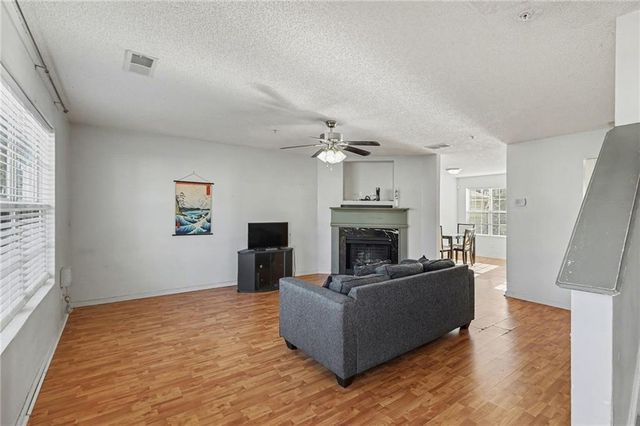 123 Chastain Circle, Newnan, GA 30263