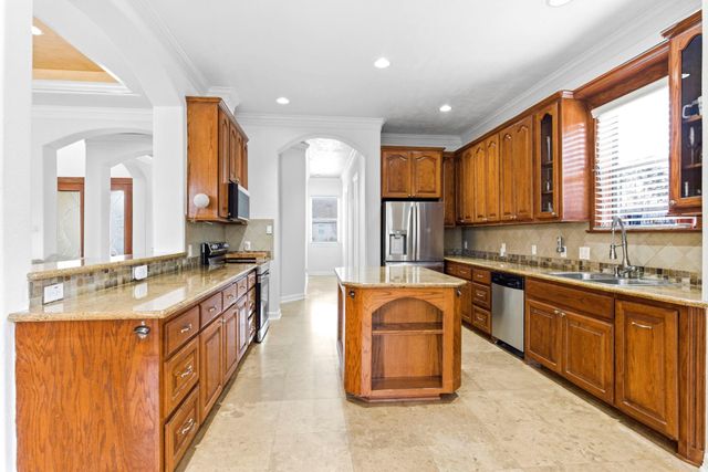 8606 Argentina St, Jersey Village, TX 77040