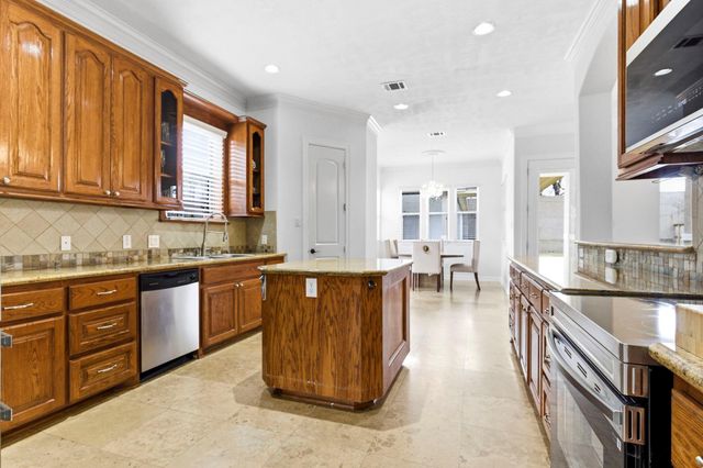 8606 Argentina St, Jersey Village, TX 77040