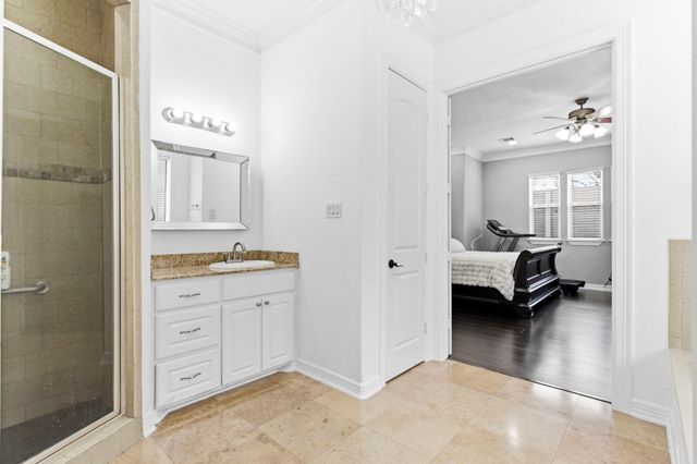 8606 Argentina St, Jersey Village, TX 77040