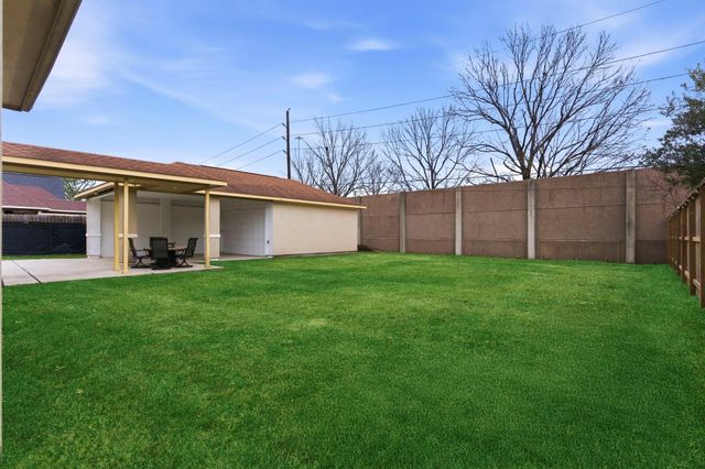 8606 Argentina St, Jersey Village, TX 77040