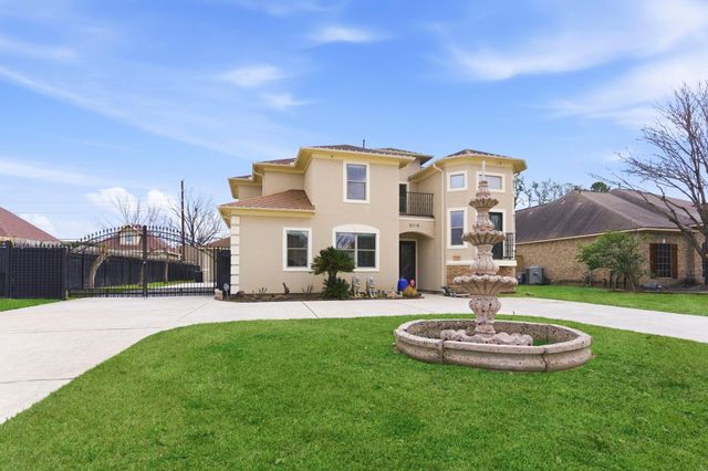 8606 Argentina St, Jersey Village, TX 77040