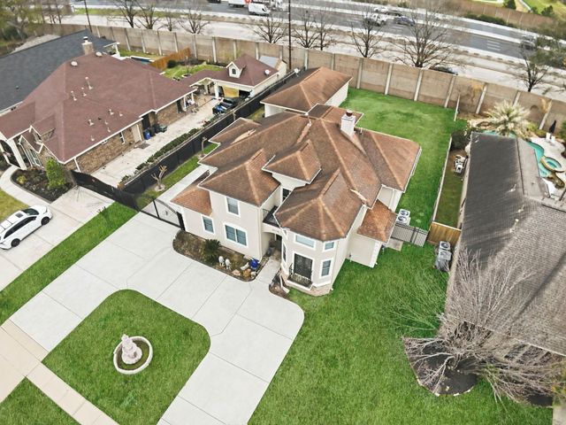 8606 Argentina St, Jersey Village, TX 77040