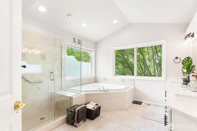 13427 64th Avenue W, Edmonds, WA 98026