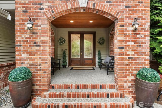 13427 64th Avenue W, Edmonds, WA 98026