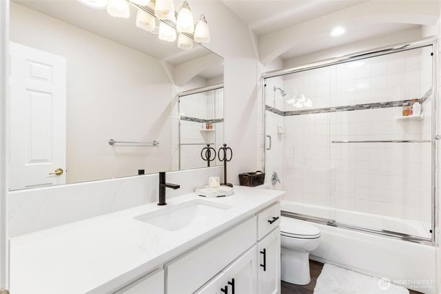 13427 64th Avenue W, Edmonds, WA 98026