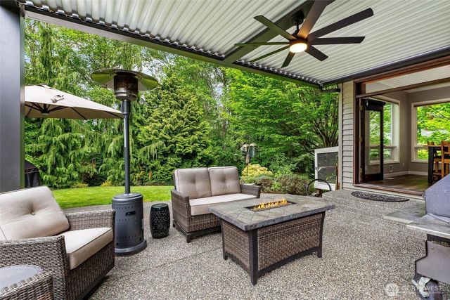 13427 64th Avenue W, Edmonds, WA 98026