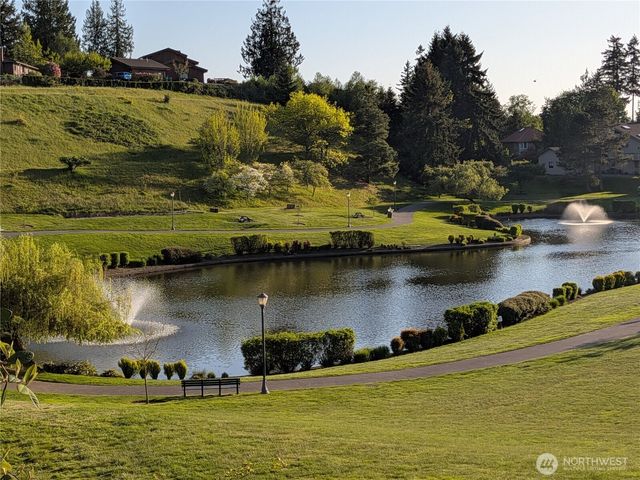 13427 64th Avenue W, Edmonds, WA 98026