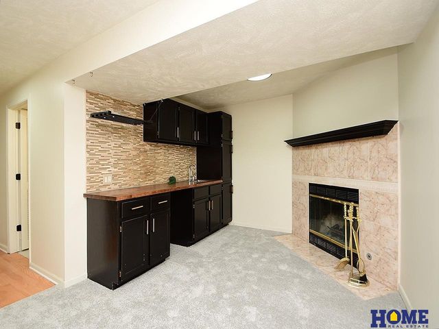 5200 Tipperary Trail, Lincoln, NE 68512