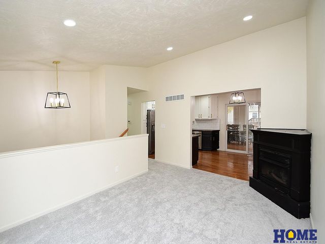 5200 Tipperary Trail, Lincoln, NE 68512