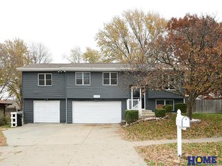 5200 Tipperary Trail, Lincoln, NE 68512