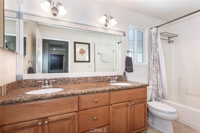 8425 Burnet Avenue 6, North Hills, CA 91343