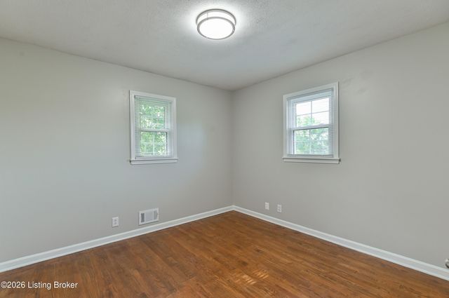 7510 Broad Run Rd, Louisville, KY 40291