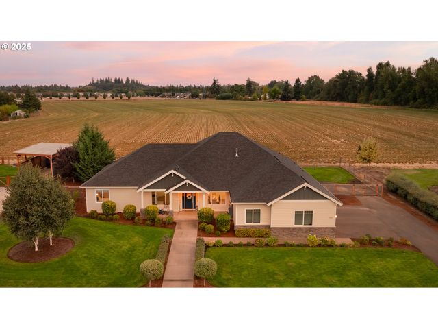 2050 Sw FOX SWALE Ln, Mc Minnville, OR 97128