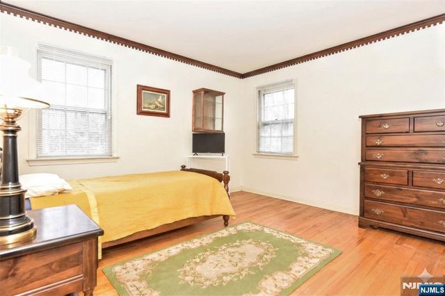 40 Hering Road, Montvale, NJ 07645