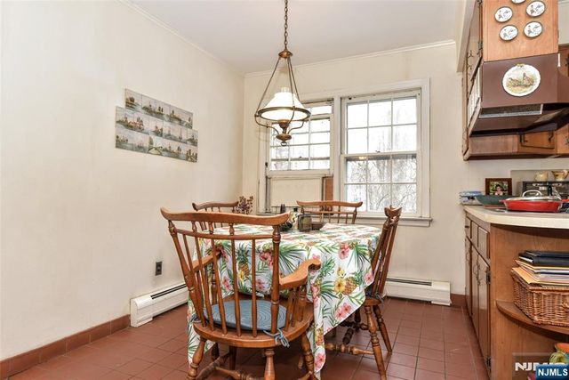 40 Hering Road, Montvale, NJ 07645