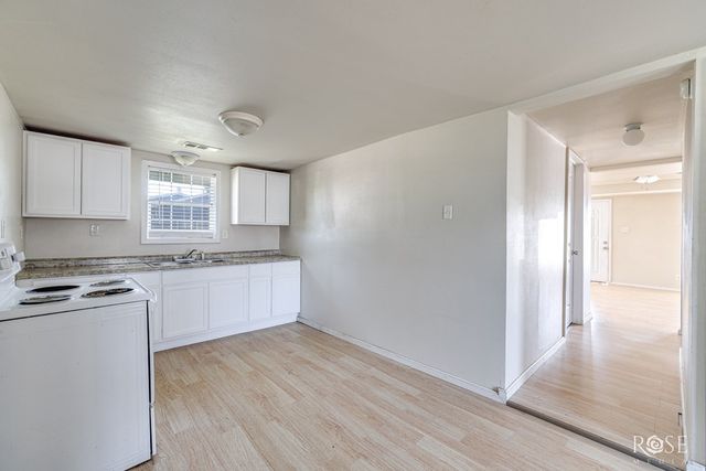 513 Cottonwood Street, Eldorado, TX 76936