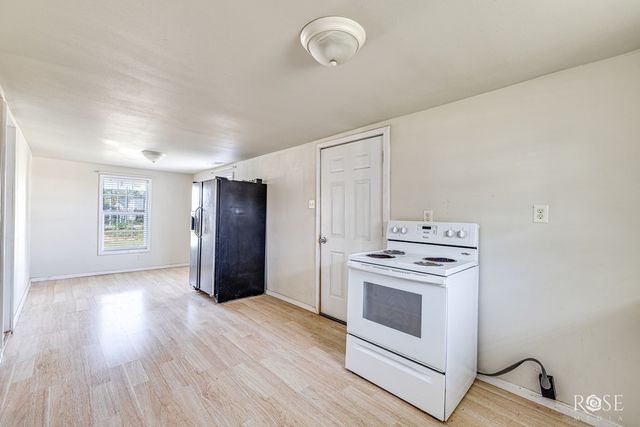 513 Cottonwood Street, Eldorado, TX 76936