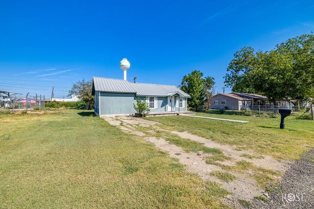 513 Cottonwood Street, Eldorado, TX 76936