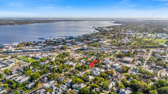 506 SW Camden Avenue, Stuart, FL 34994