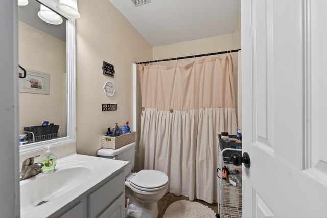 626 Thornbird Circle, Boiling Springs, SC 29316