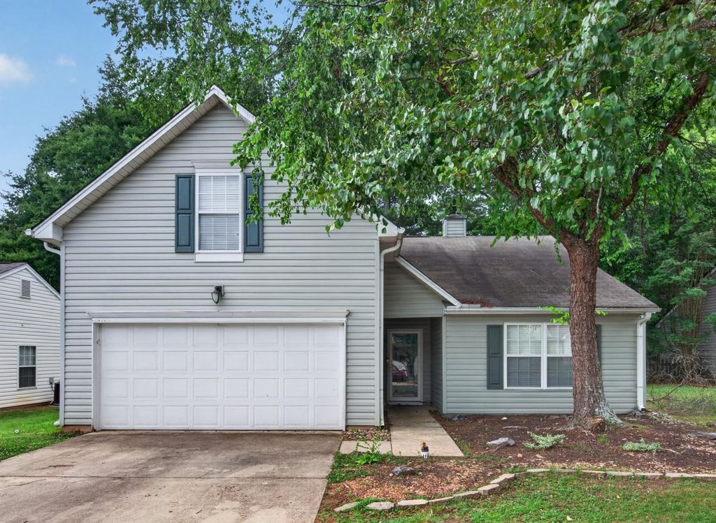 626 Thornbird Circle, Boiling Springs, SC 29316