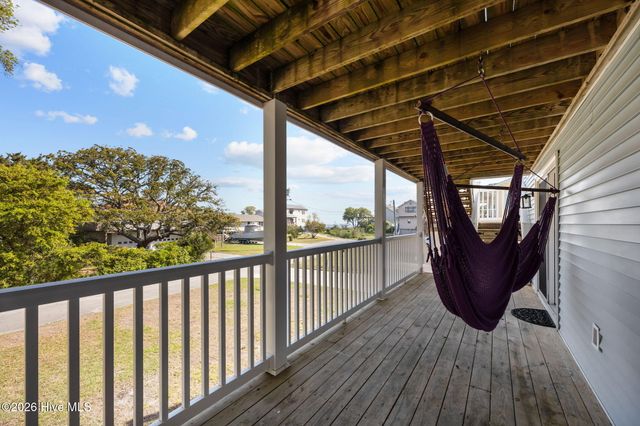 5405 Sunset Lane, Emerald Isle, NC 28594