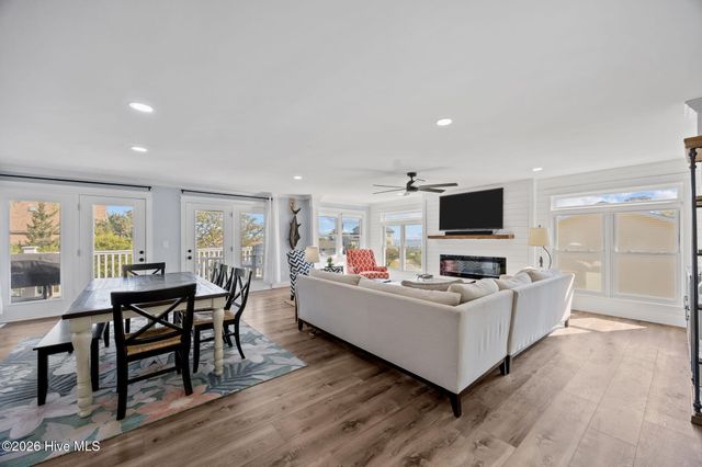 5405 Sunset Lane, Emerald Isle, NC 28594