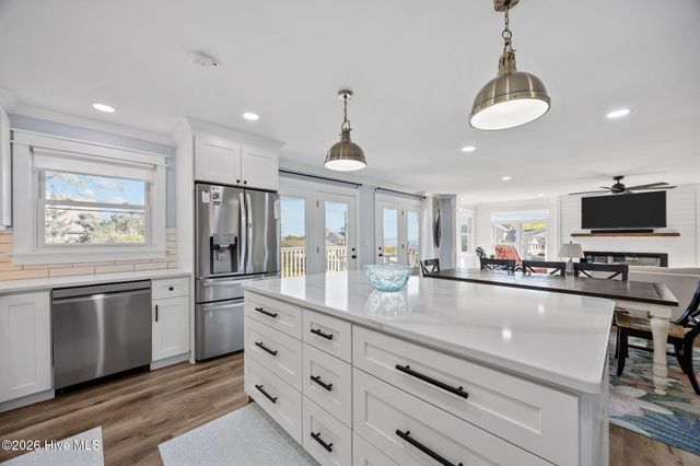 5405 Sunset Lane, Emerald Isle, NC 28594