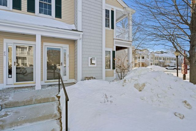 87 Village Drive 87, Quincy, MA 02169