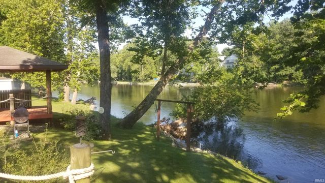 12845 W Tippecanoe Ranch Road, Delphi, IN 46923