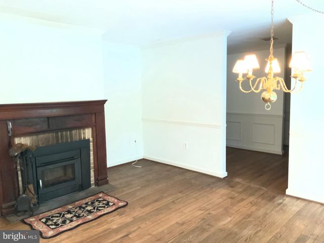 413 FRUIT FARM RD, Royersford, PA 19468