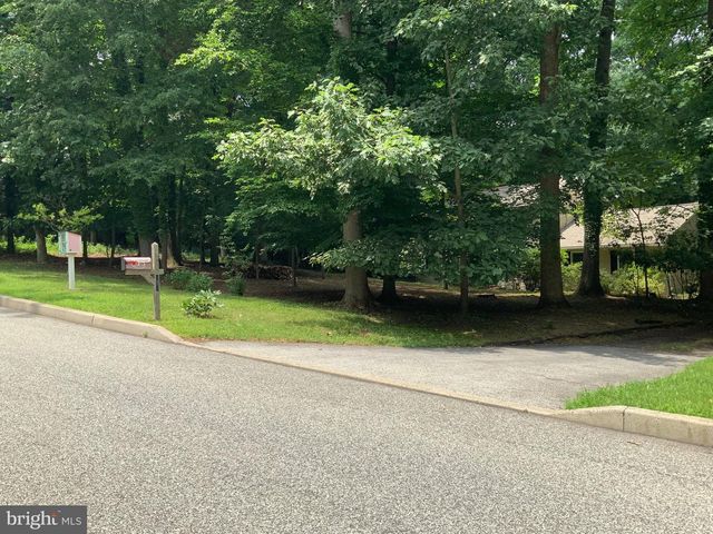 413 FRUIT FARM RD, Royersford, PA 19468