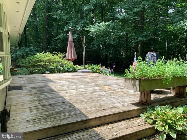 413 FRUIT FARM RD, Royersford, PA 19468