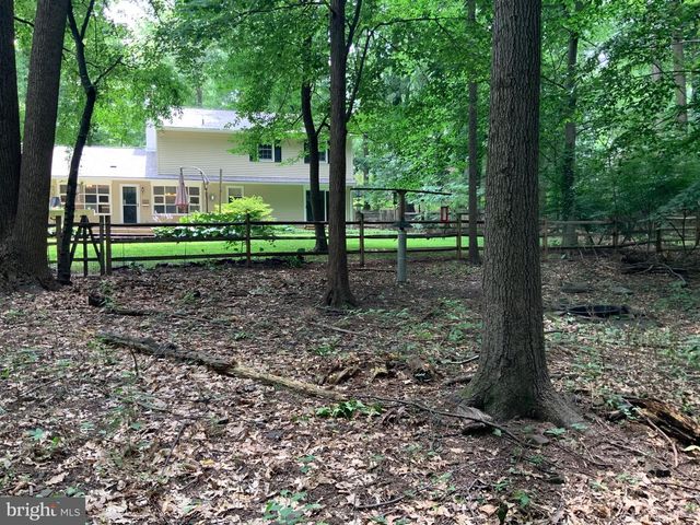 413 FRUIT FARM RD, Royersford, PA 19468