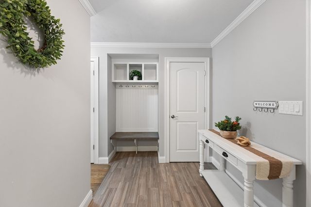 212 White St, Weymouth, MA 02190