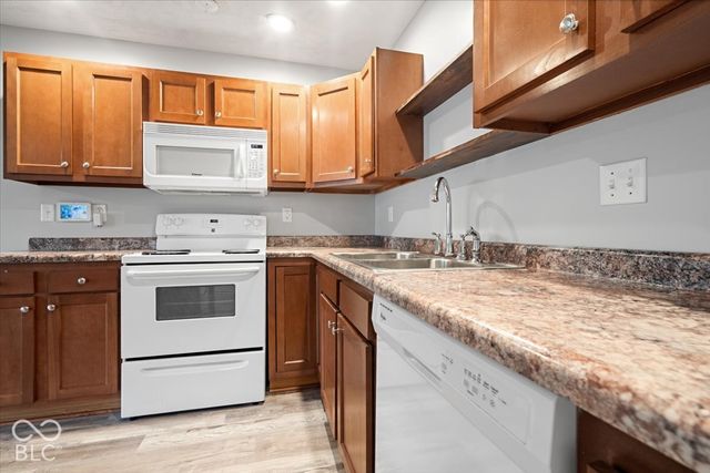 1 Edwin Court, Indianapolis, IN 46222