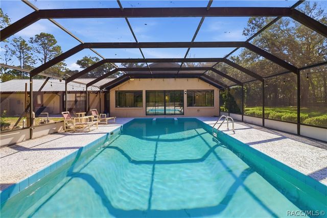 5300 N Sonora Terrace, Beverly Hills, FL 34465