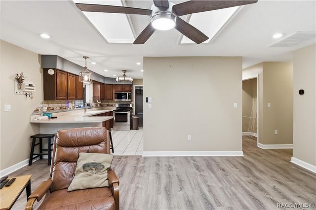 5300 N Sonora Terrace, Beverly Hills, FL 34465